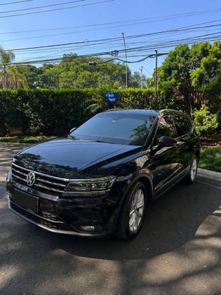 VOLKSWAGEN TIGUAN 1.4 250 TSI TOTAL FLEX ALLSPACE COMFORTLINE TIPTRONIC VOLKSWAGEN TIGUAN 1.4 250 TSI TOTAL FLEX ALLSPACE COMFORTLINE TIPTRONIC